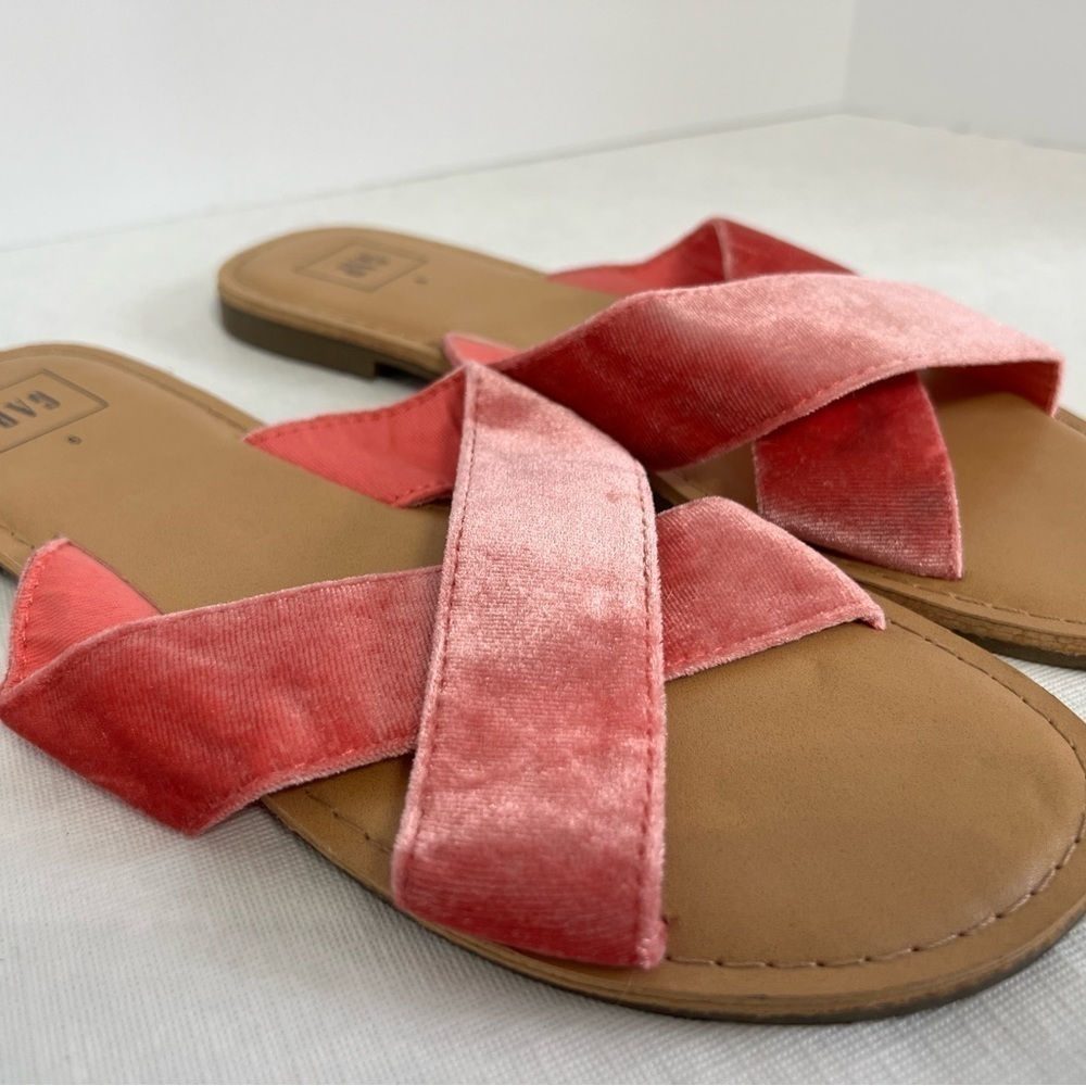 Pink GAP Sandals - Picture 2 of 5